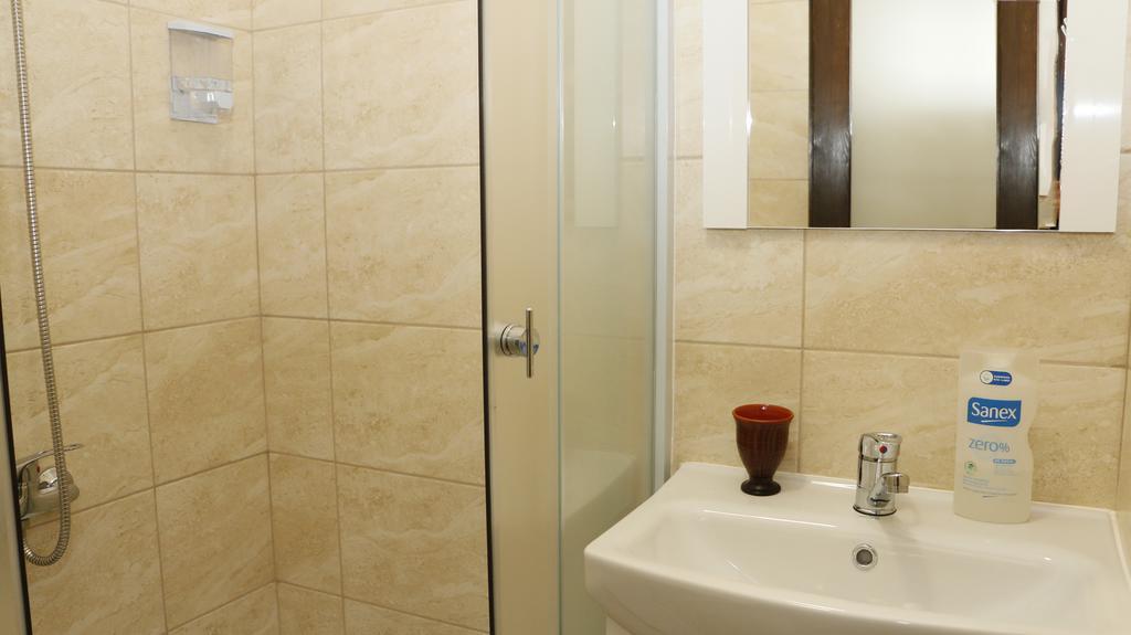 Hanu Lui Gica Spa Satu Mare Room photo